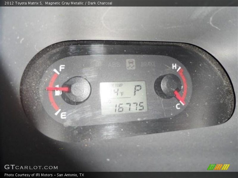 Magnetic Gray Metallic / Dark Charcoal 2012 Toyota Matrix S