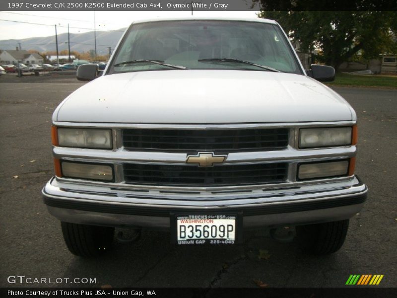 Olympic White / Gray 1997 Chevrolet C/K 2500 K2500 Extended Cab 4x4