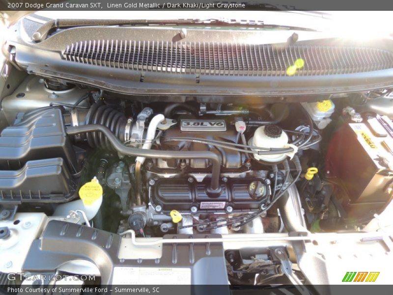 Linen Gold Metallic / Dark Khaki/Light Graystone 2007 Dodge Grand Caravan SXT