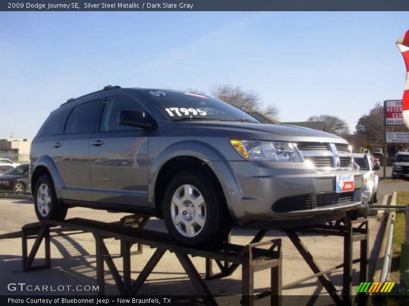 Silver Steel Metallic / Dark Slate Gray 2009 Dodge Journey SE