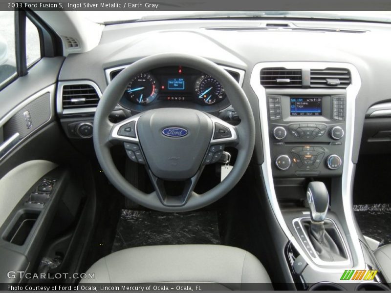 Dashboard of 2013 Fusion S