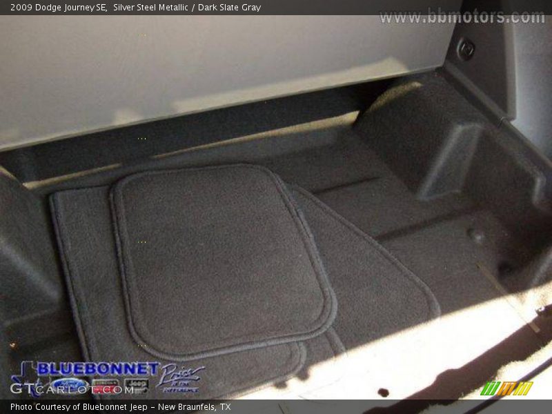 Silver Steel Metallic / Dark Slate Gray 2009 Dodge Journey SE