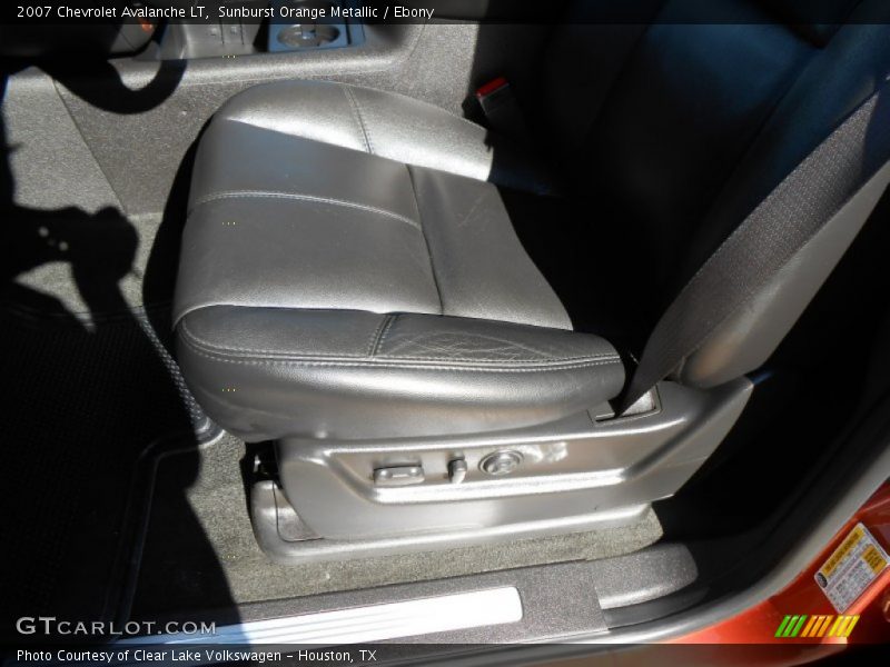 Sunburst Orange Metallic / Ebony 2007 Chevrolet Avalanche LT