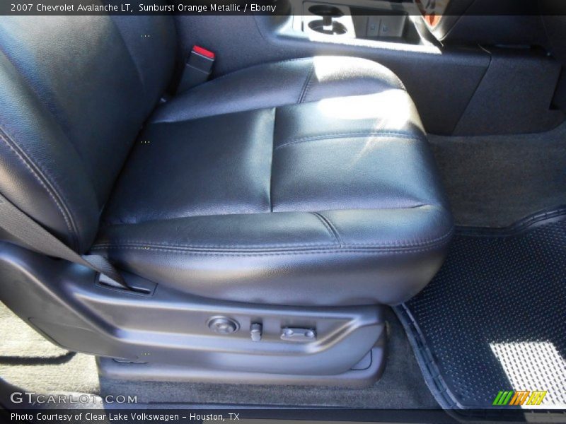 Sunburst Orange Metallic / Ebony 2007 Chevrolet Avalanche LT