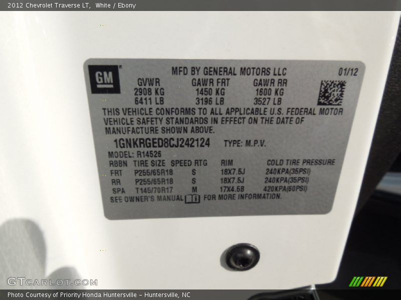 White / Ebony 2012 Chevrolet Traverse LT