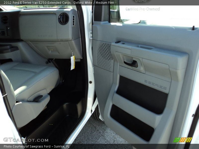 Oxford White / Medium Flint 2012 Ford E Series Van E250 Extended Cargo