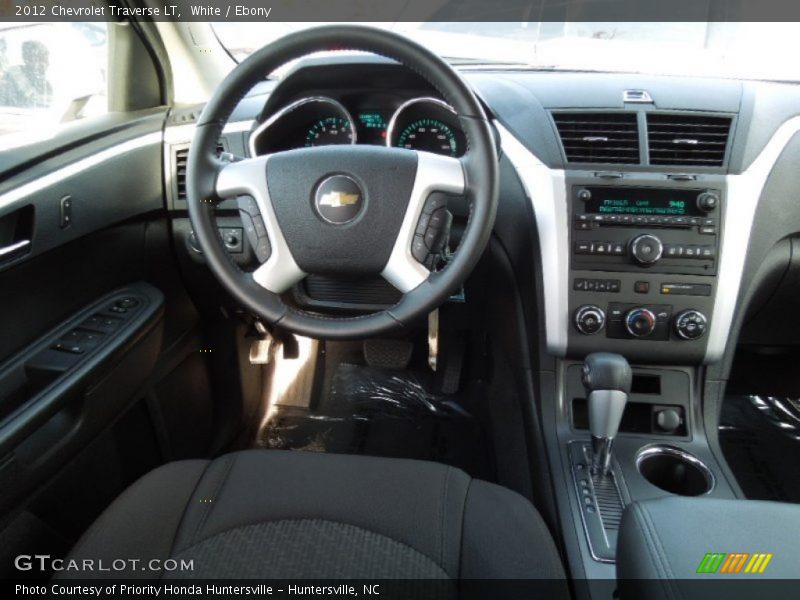 White / Ebony 2012 Chevrolet Traverse LT