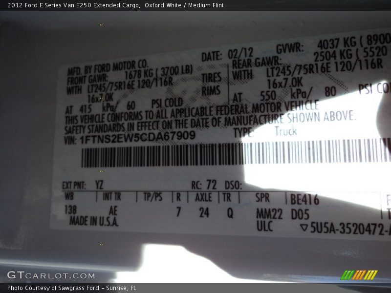 Oxford White / Medium Flint 2012 Ford E Series Van E250 Extended Cargo