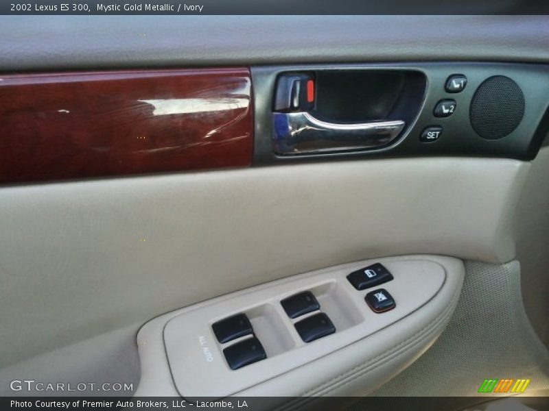 Mystic Gold Metallic / Ivory 2002 Lexus ES 300