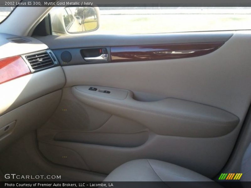 Mystic Gold Metallic / Ivory 2002 Lexus ES 300