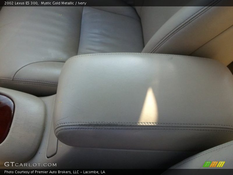 Mystic Gold Metallic / Ivory 2002 Lexus ES 300