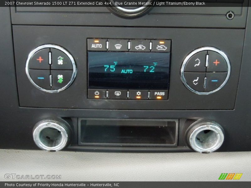 Blue Granite Metallic / Light Titanium/Ebony Black 2007 Chevrolet Silverado 1500 LT Z71 Extended Cab 4x4