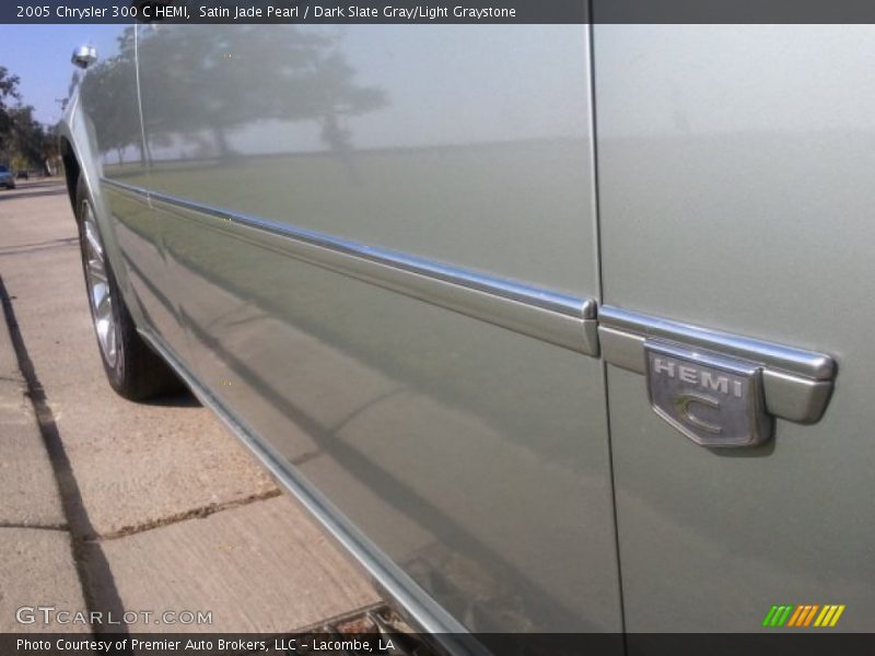 Satin Jade Pearl / Dark Slate Gray/Light Graystone 2005 Chrysler 300 C HEMI