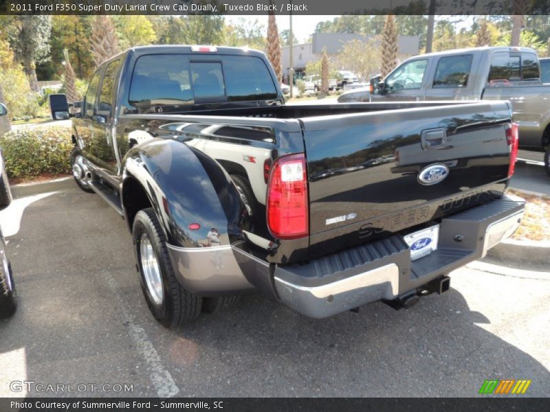 Tuxedo Black / Black 2011 Ford F350 Super Duty Lariat Crew Cab Dually