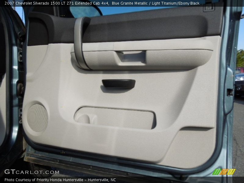 Blue Granite Metallic / Light Titanium/Ebony Black 2007 Chevrolet Silverado 1500 LT Z71 Extended Cab 4x4