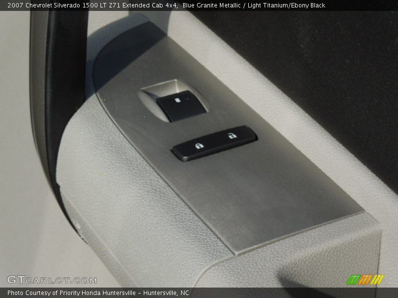 Blue Granite Metallic / Light Titanium/Ebony Black 2007 Chevrolet Silverado 1500 LT Z71 Extended Cab 4x4