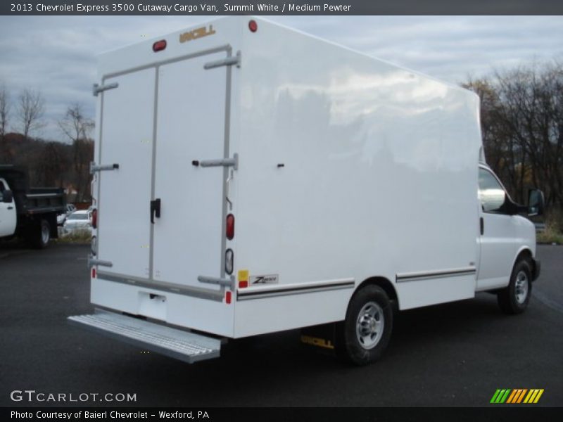 Summit White / Medium Pewter 2013 Chevrolet Express 3500 Cutaway Cargo Van