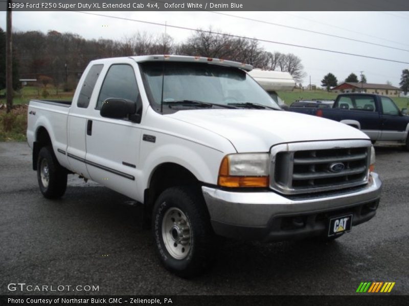 Oxford White / Denim Blue 1999 Ford F250 Super Duty XL Extended Cab 4x4