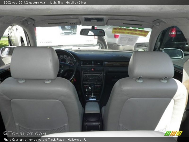 Light Silver Metallic / Silver 2002 Audi S6 4.2 quattro Avant