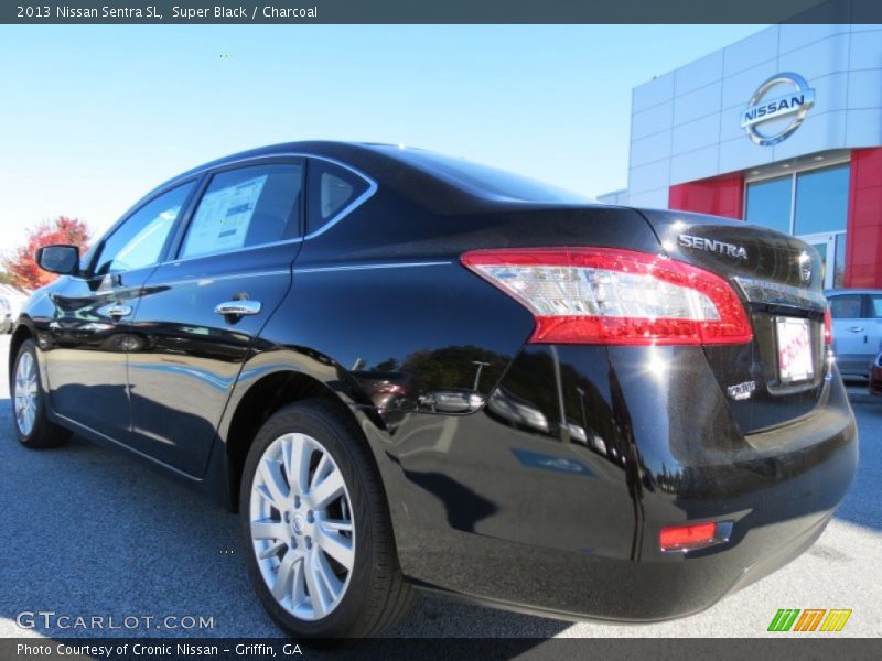 Super Black / Charcoal 2013 Nissan Sentra SL