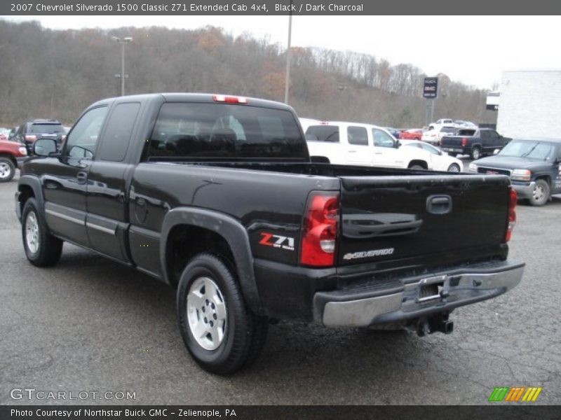 Black / Dark Charcoal 2007 Chevrolet Silverado 1500 Classic Z71 Extended Cab 4x4