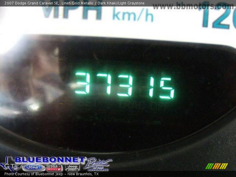Linen Gold Metallic / Dark Khaki/Light Graystone 2007 Dodge Grand Caravan SE