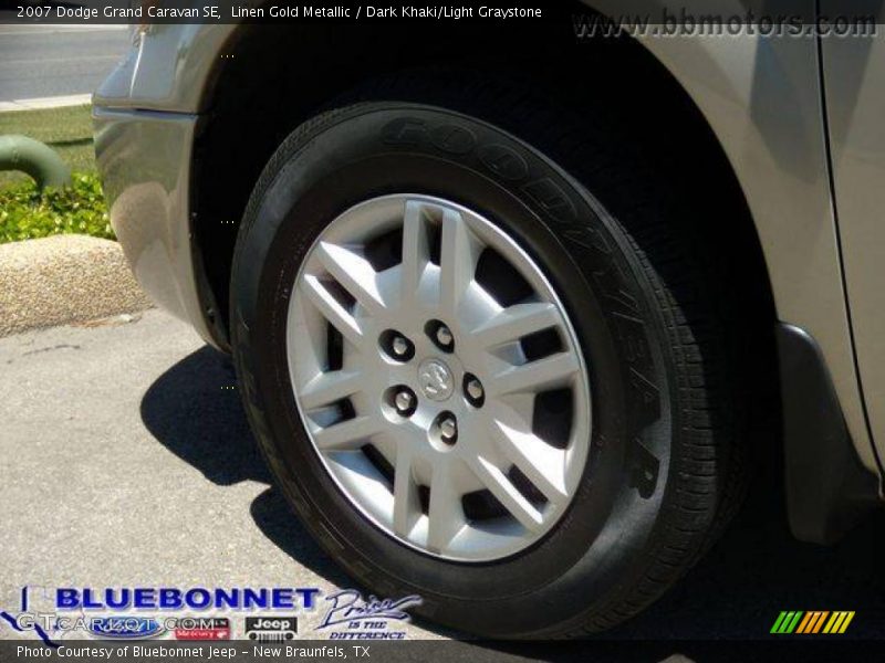 Linen Gold Metallic / Dark Khaki/Light Graystone 2007 Dodge Grand Caravan SE