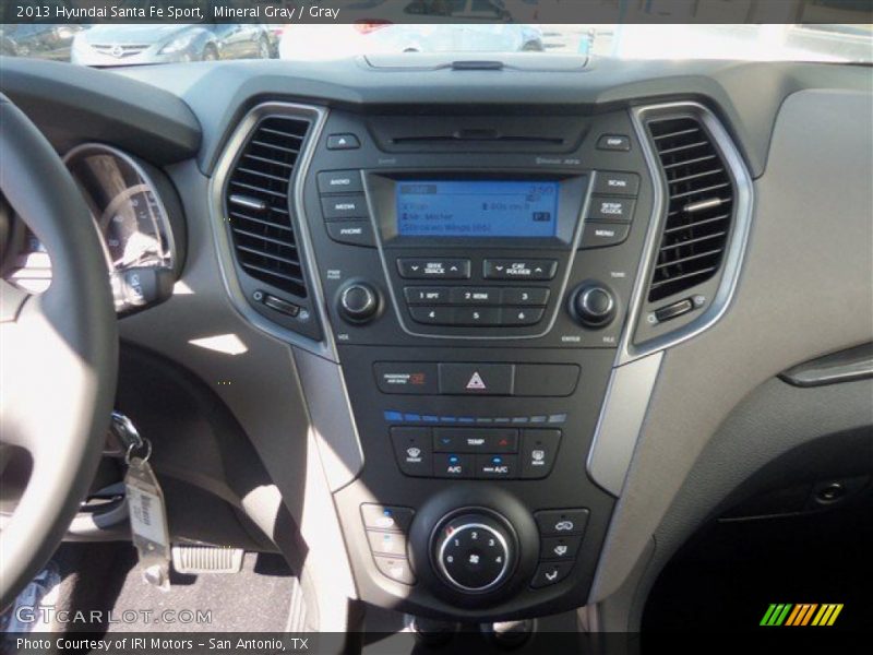 Mineral Gray / Gray 2013 Hyundai Santa Fe Sport