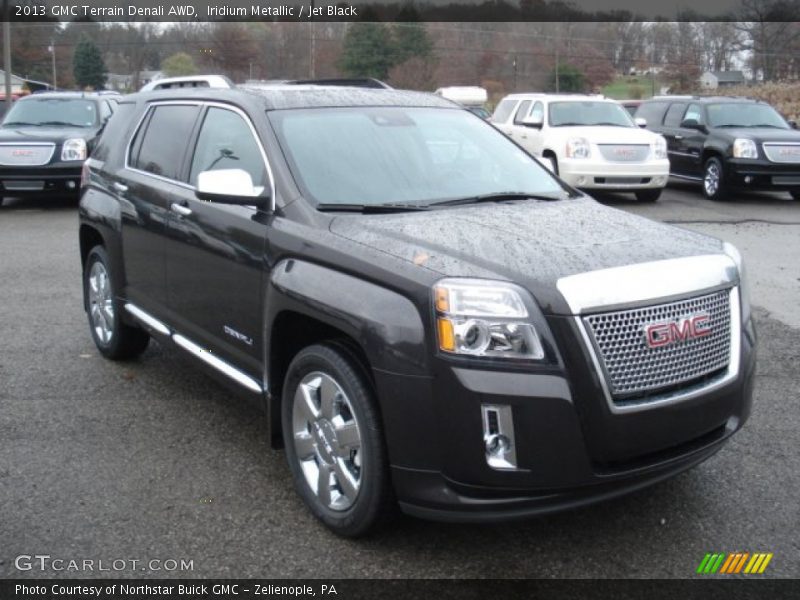 Front 3/4 View of 2013 Terrain Denali AWD