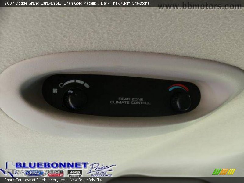 Linen Gold Metallic / Dark Khaki/Light Graystone 2007 Dodge Grand Caravan SE