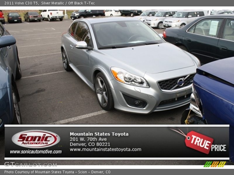 Silver Metallic / Off Black T-Tec 2011 Volvo C30 T5