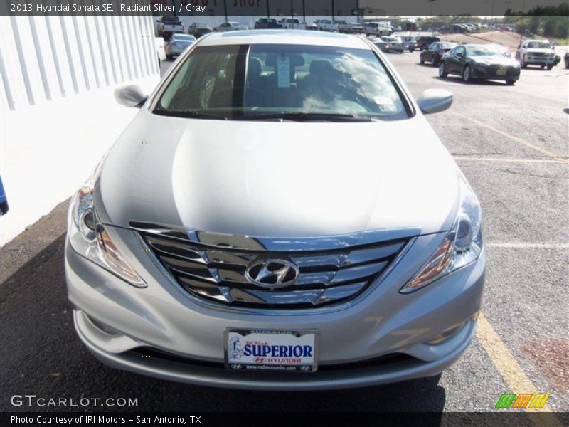 Radiant Silver / Gray 2013 Hyundai Sonata SE