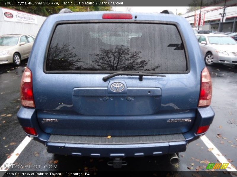 Pacific Blue Metallic / Dark Charcoal 2005 Toyota 4Runner SR5 4x4