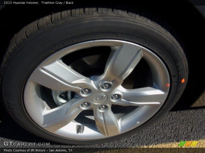 Triathlon Gray / Black 2013 Hyundai Veloster