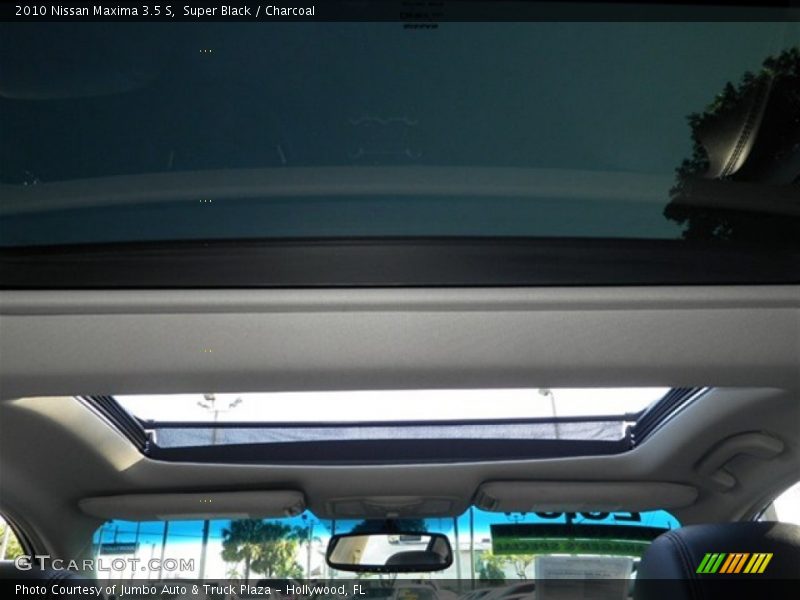 Super Black / Charcoal 2010 Nissan Maxima 3.5 S