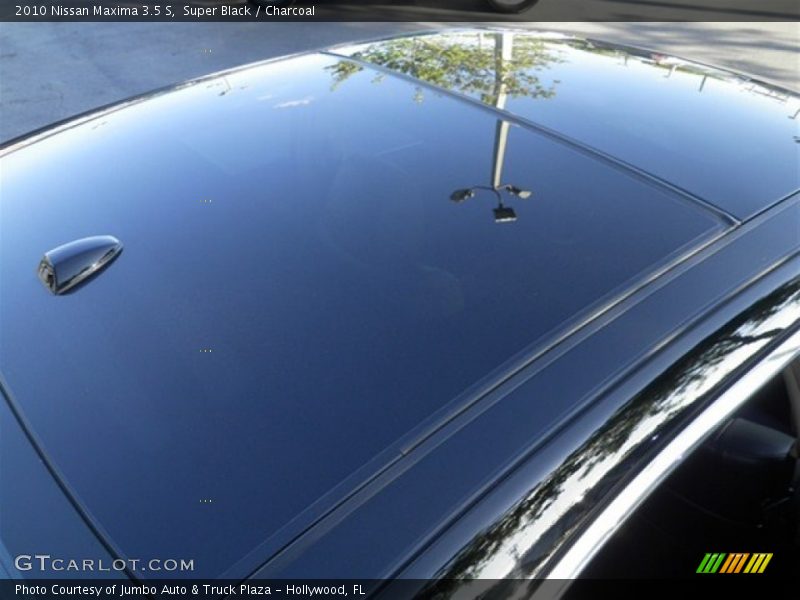 Super Black / Charcoal 2010 Nissan Maxima 3.5 S