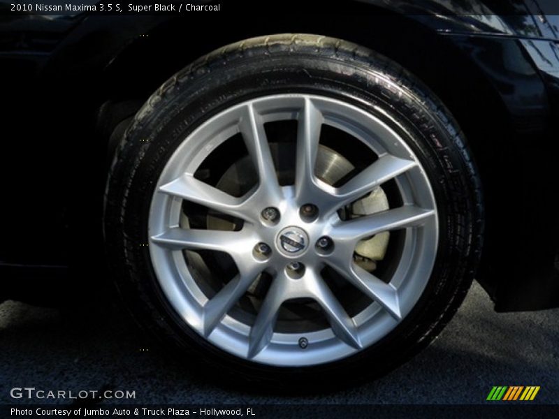 Super Black / Charcoal 2010 Nissan Maxima 3.5 S