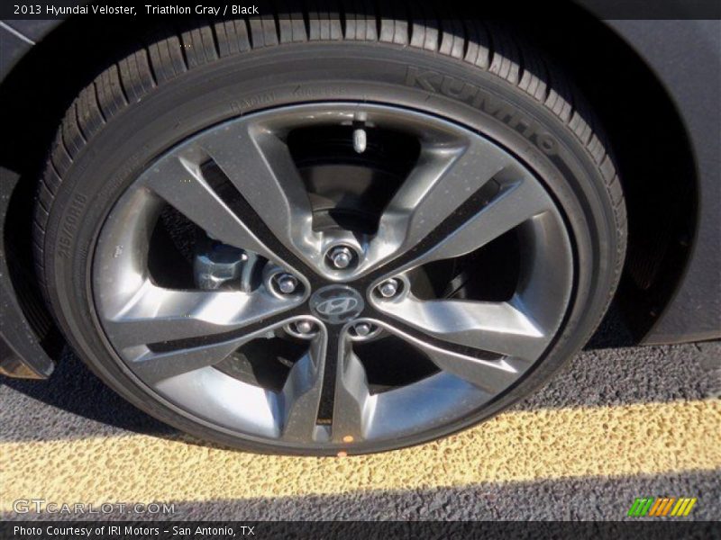 Triathlon Gray / Black 2013 Hyundai Veloster