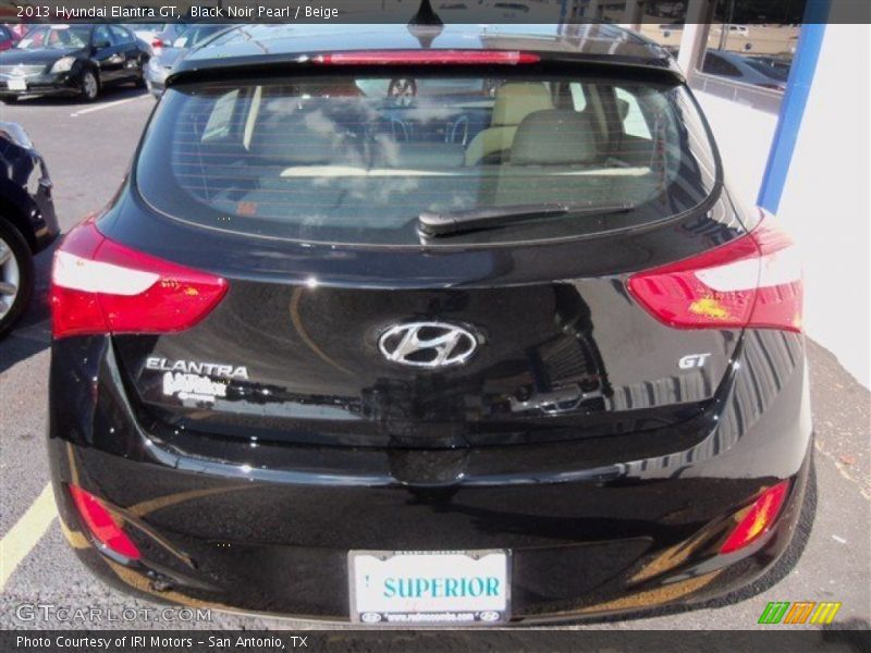 Black Noir Pearl / Beige 2013 Hyundai Elantra GT