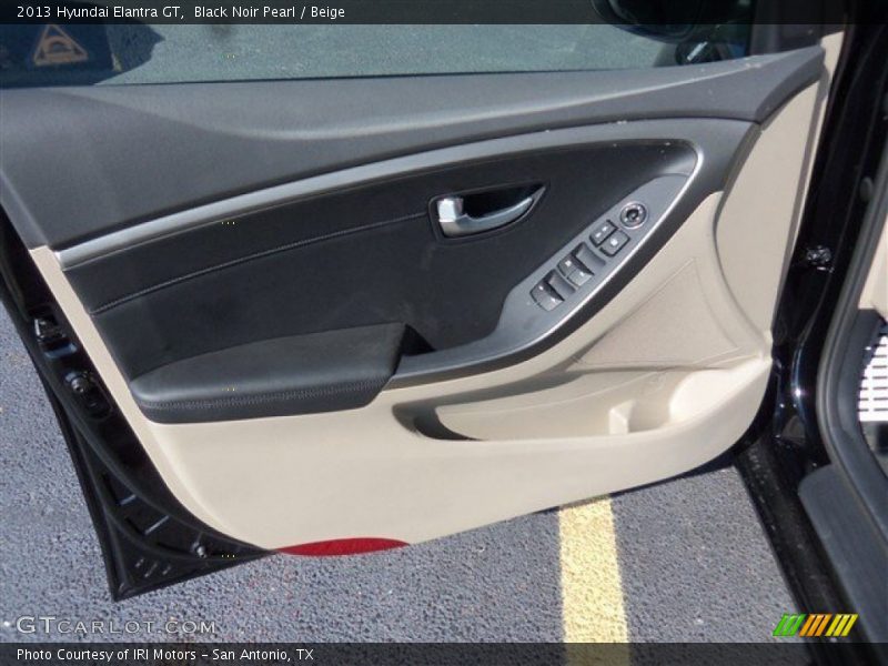 Black Noir Pearl / Beige 2013 Hyundai Elantra GT