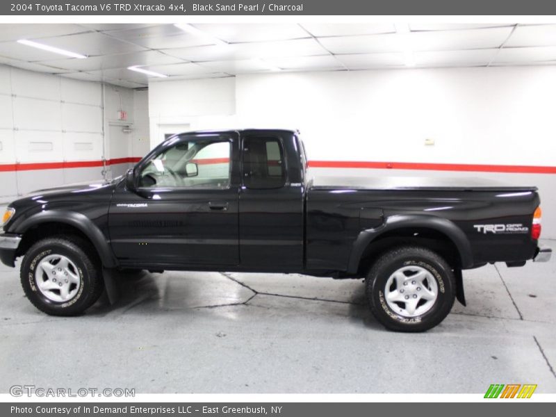 Black Sand Pearl / Charcoal 2004 Toyota Tacoma V6 TRD Xtracab 4x4