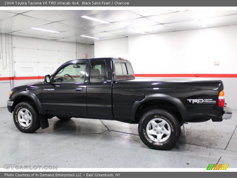 Black Sand Pearl / Charcoal 2004 Toyota Tacoma V6 TRD Xtracab 4x4