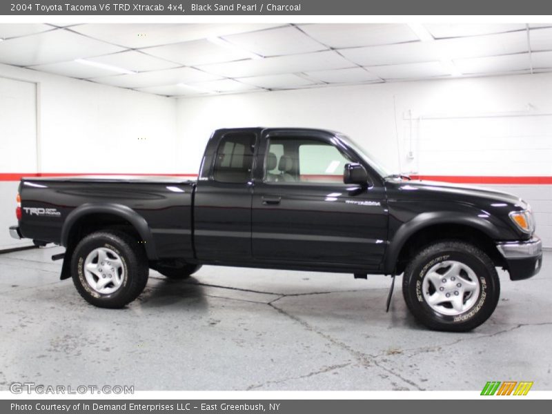 Black Sand Pearl / Charcoal 2004 Toyota Tacoma V6 TRD Xtracab 4x4