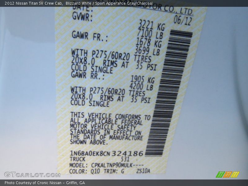 Blizzard White / Sport Apperance Gray/Charcoal 2012 Nissan Titan SV Crew Cab