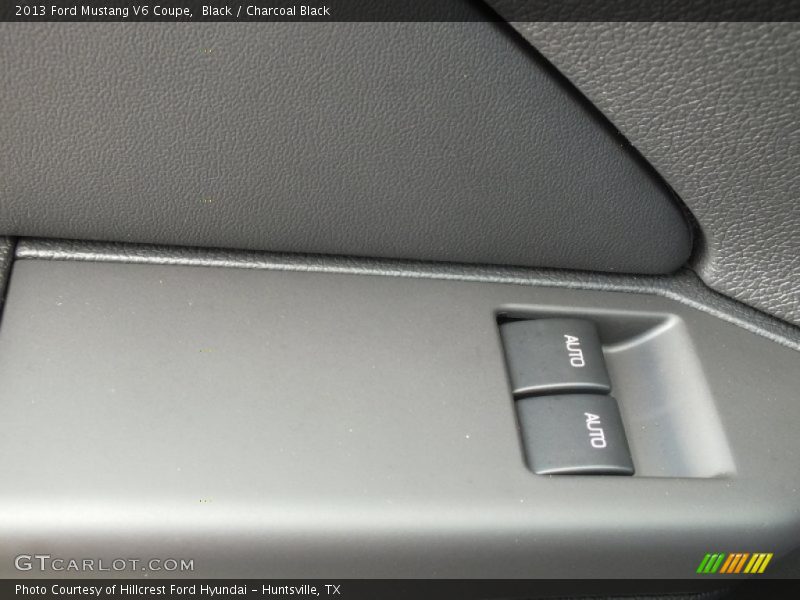 Black / Charcoal Black 2013 Ford Mustang V6 Coupe
