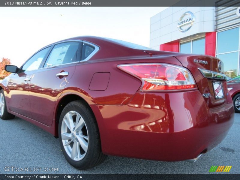 Cayenne Red / Beige 2013 Nissan Altima 2.5 SV
