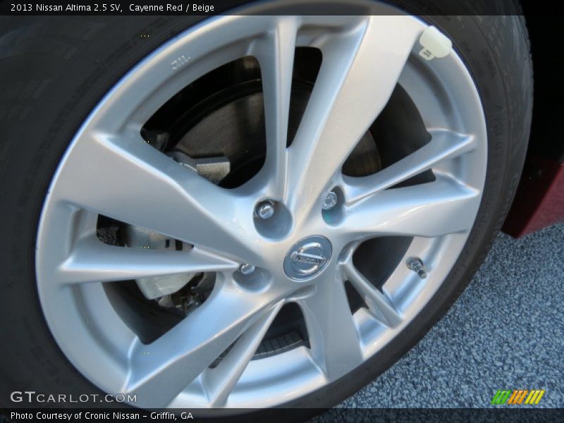 Cayenne Red / Beige 2013 Nissan Altima 2.5 SV