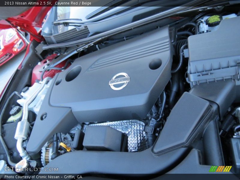 Cayenne Red / Beige 2013 Nissan Altima 2.5 SV
