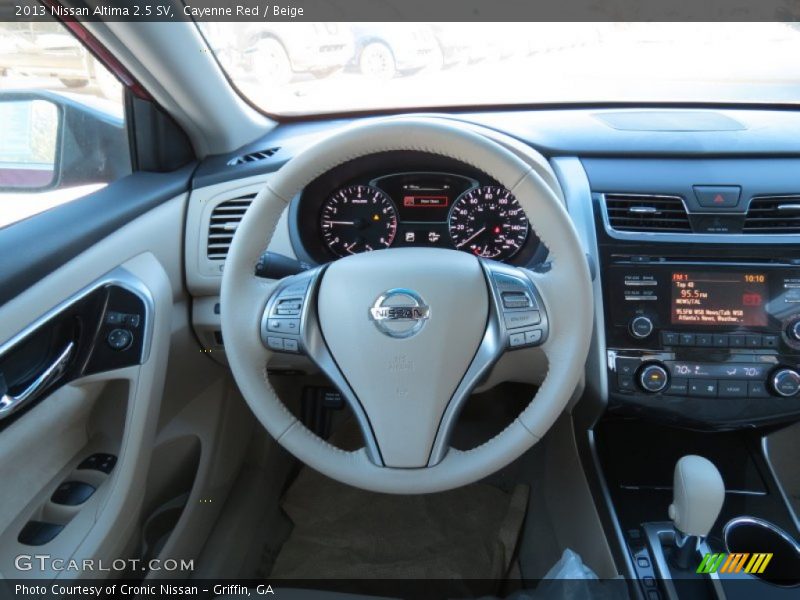 Cayenne Red / Beige 2013 Nissan Altima 2.5 SV