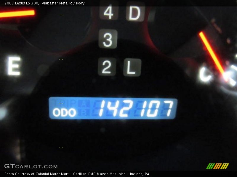 Alabaster Metallic / Ivory 2003 Lexus ES 300